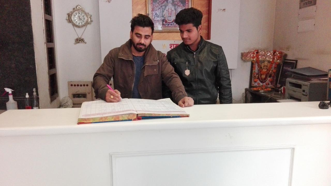 Hotel Delhi Empire Dx Paharganj Екстер'єр фото