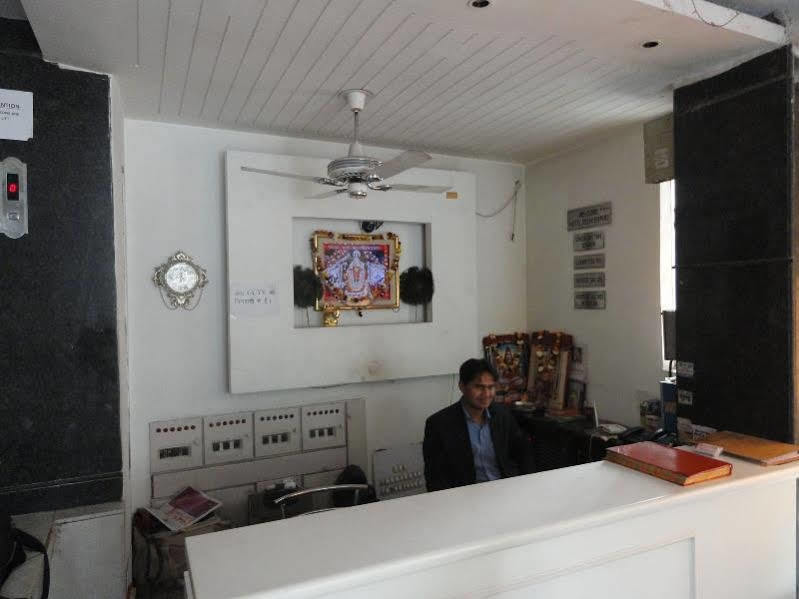 Hotel Delhi Empire Dx Paharganj Екстер'єр фото